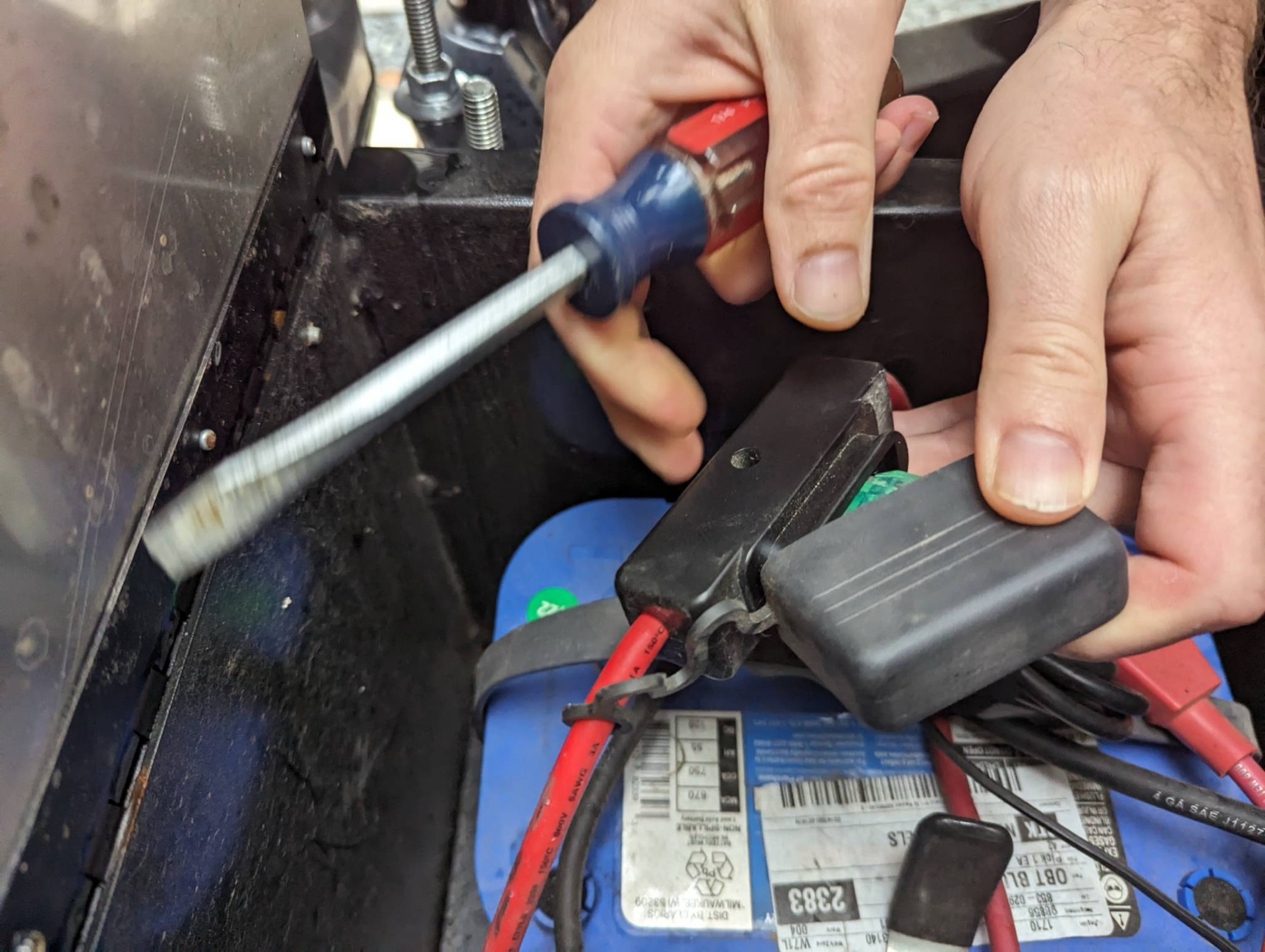 Electric tongue jack stopped working? Try this simple trick